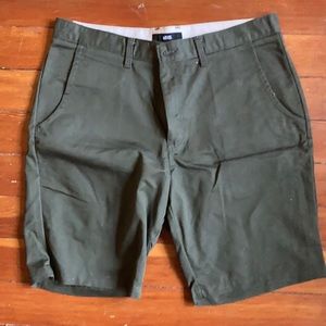 Vans green shorts
